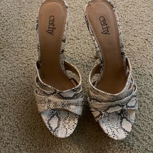 Cathy Jean heels size 8